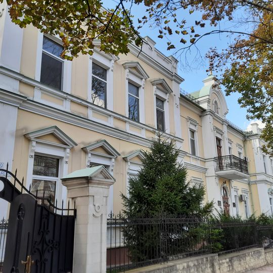 Building of Iulia Kviatkovski's clinic