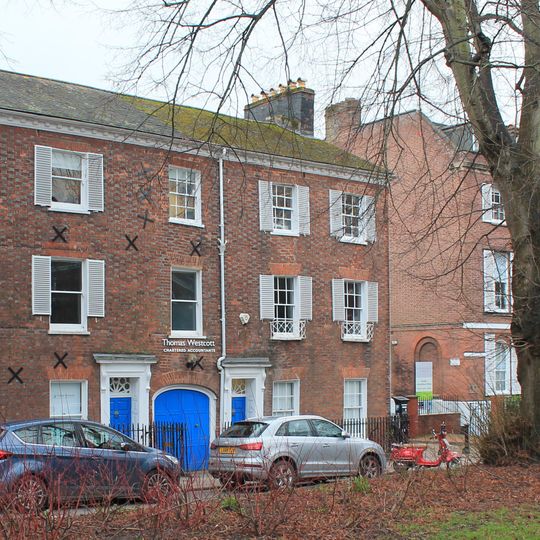 27 And 28, Southernhay East