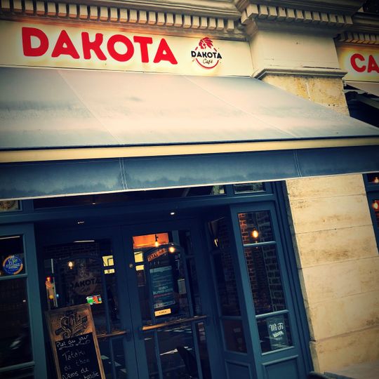 Dakota café