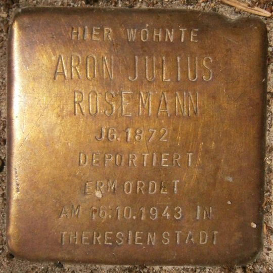 Stolperstein dedicated to Aron Julius Rosemann