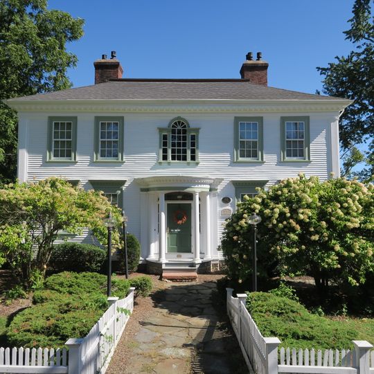 Woodbridge Street Historic District