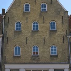 Grote Ossenmarkt 4, Harlingen