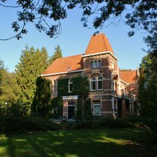 Coudewater: voormalige villa voor heren, later genoemd paviljoen "De Loofert"