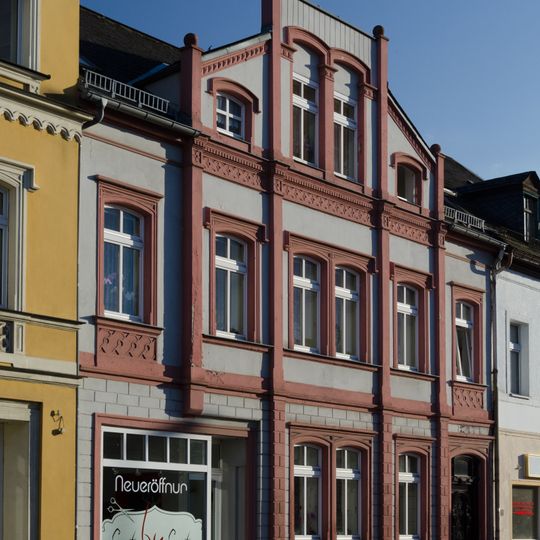 Wohnhaus in geschlossener Bebauung Technikumplatz 3