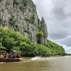 Khao Daeng Canal Boat Trip