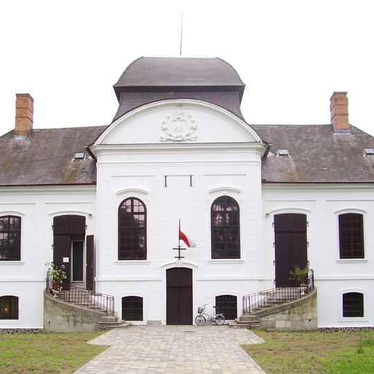 Almásy Mansion, Tarnaméra