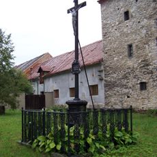 Kříž u tvrze ve Volyni