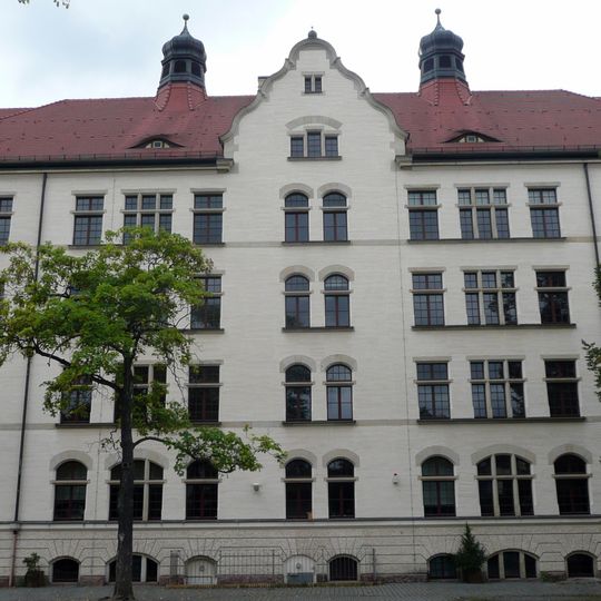 Louise-Otto-Peters-Schule