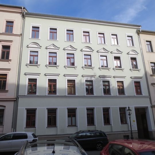 Mietshaus in geschlossener Bebauung Dorotheenstraße 6