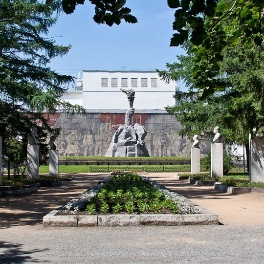 Monument to the Heroes of the Revolution