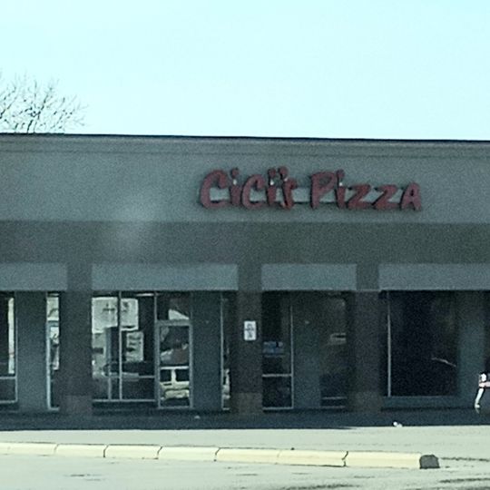 Cicis Pizza