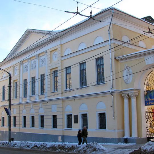 Ворота восточные и западные