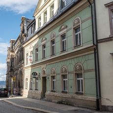 Wohnhaus in geschlossener Bebauung Klosterstraße 4