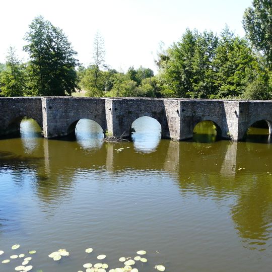 Pont roman de Gourgé