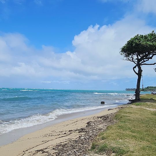 Hauʻula Beach Park