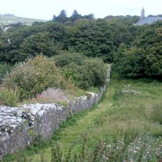 The Close Wall (formerly Listed With Porth Y Twr) The Cathedral Close