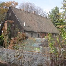 Wohnstallhaus in offener Bebauung Adelsbergstraße 26