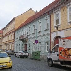 Městský dům Školní 74