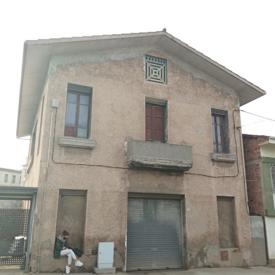 House in carretera d'Olot, 14