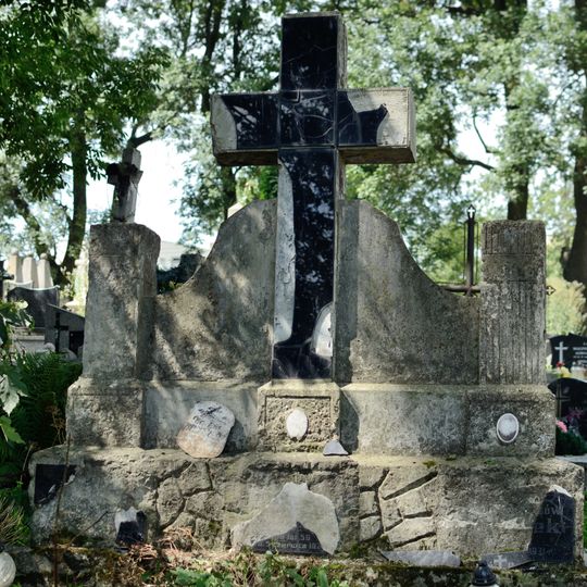 Cmentarz rzym.-kat. z kwaterami prawosławnymi i wojskowymi w Hrubieszowie