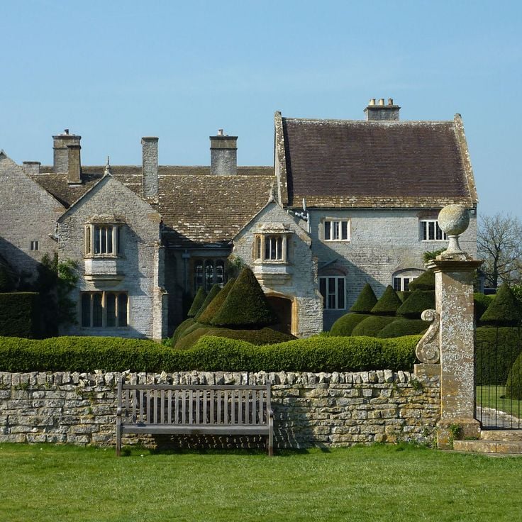 Manor Lytes Cary