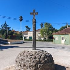 Cruzeiro em Évora-de-Alcobaça