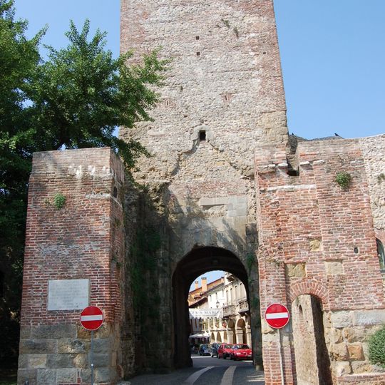 Porta Bassano