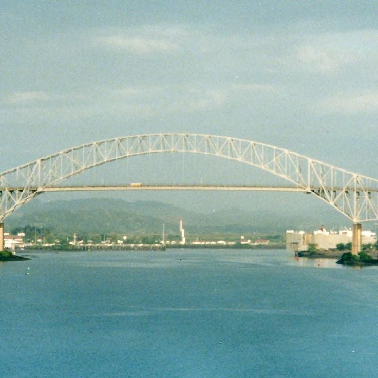 アメリカ大陸橋