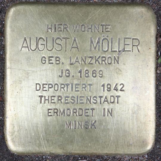 Stolperstein dedicated to Augusta Möller