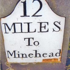 Milestone, S of jct with Stone Lane and Witheridge Farm