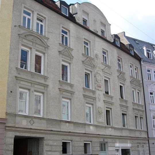 Mietshaus