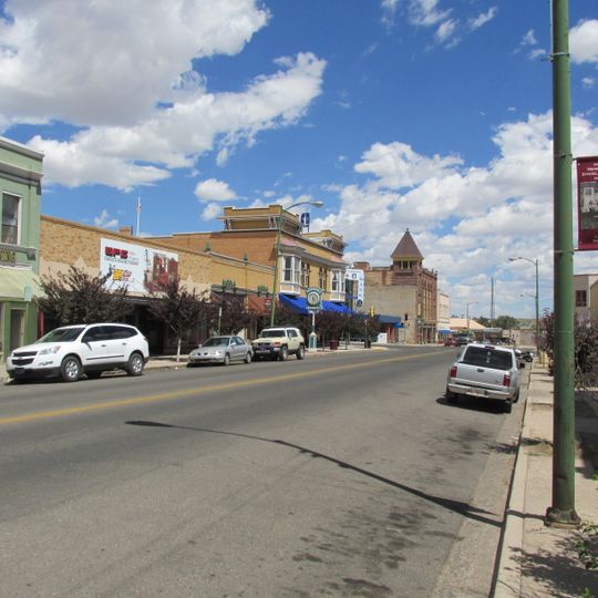 Douglas-Sixth Street Historic District