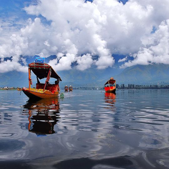 Dal Lake