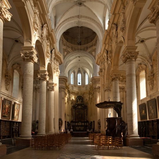 Sankt-Michaeliskirche