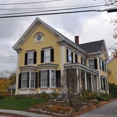 Robert P. Carr House