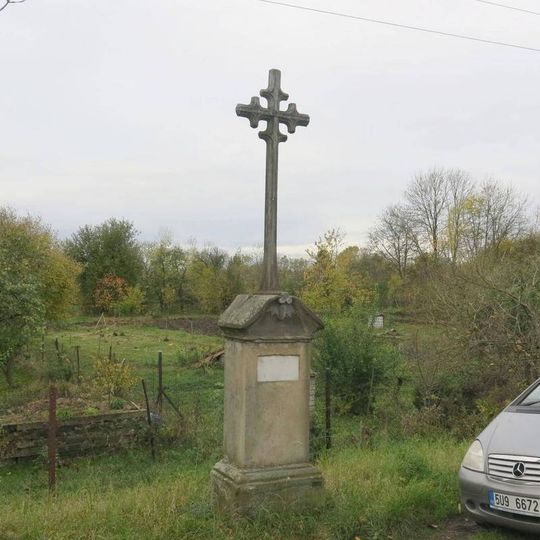 Kříž u silnice v Podsedicích