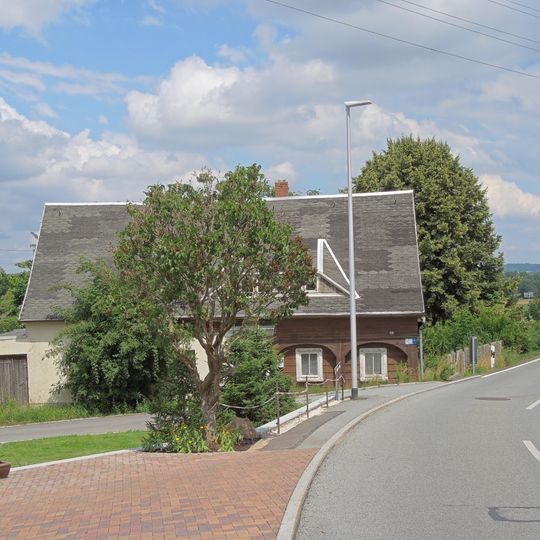 Friedrich-Schneider-Weg 12