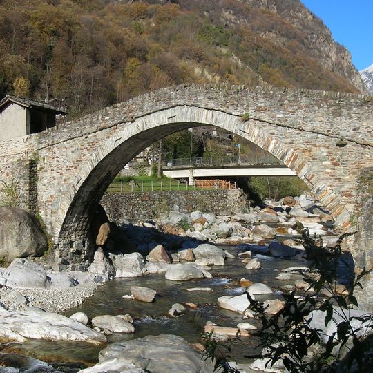 Ponte in pietra