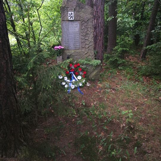 Pomník popravených 6. 5. 1945