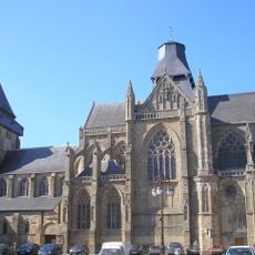 Basilique Notre-Dame de l'Épine d'Évron