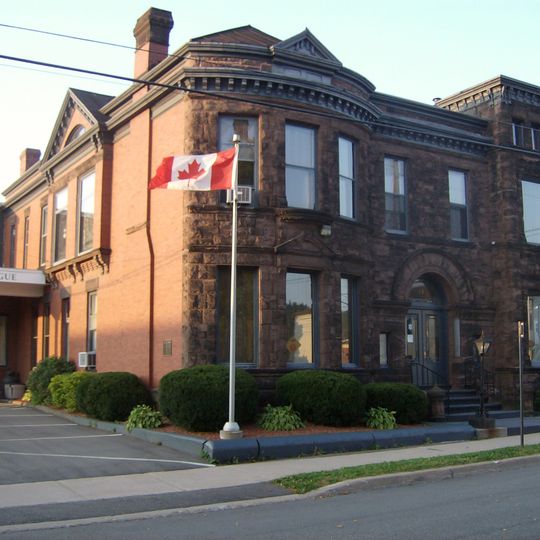 Saint John Jewish Historical Museum