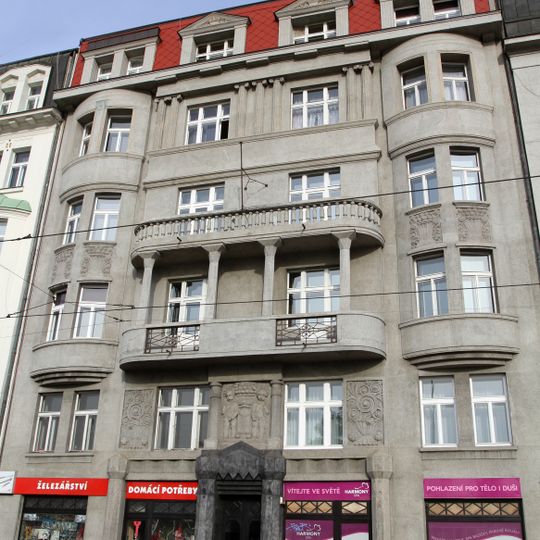 Rašínovo nábřeží 36