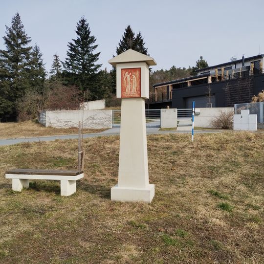 Kaplička "Buď zdráva, plná milosti" na Sedmiradostné poutní cestě nad Lelekovicemi