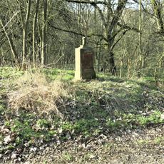 Kříž u silnice jihozápadně od Knínice