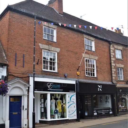 66 66A, Smith Street