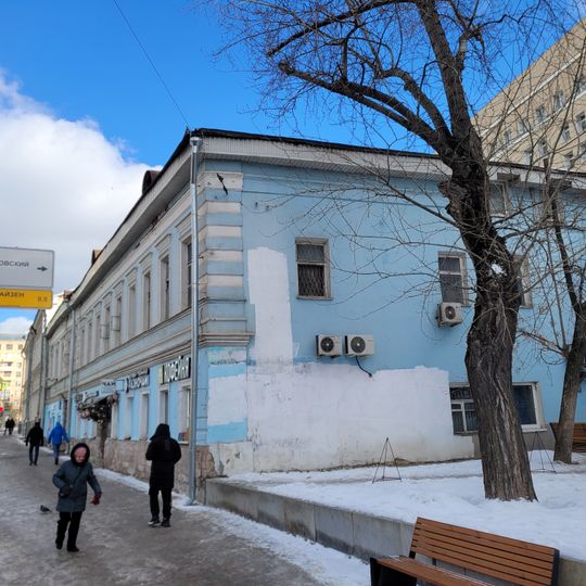 Спартаковская улица 8, Жилой дом