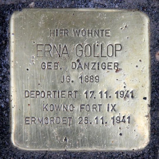 Stolperstein en memoria de Erna Gollop