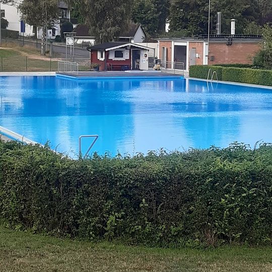 Freibad Schönbach