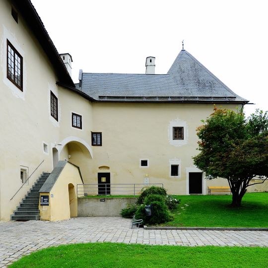 Westteil des Torhauses, Propstei Maria Saal