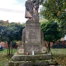 Pomník padlým v Dřevci